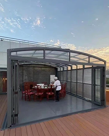 Sunroom With Retractable Walls